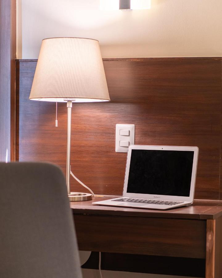 Weston Suites Hotel Санто-Доминго Экстерьер фото